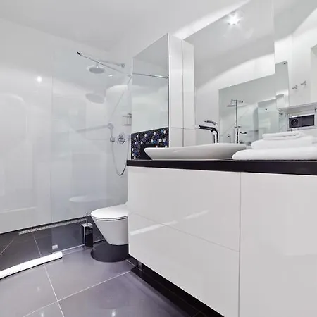 Centrum Hga - Garbary Lägenhet